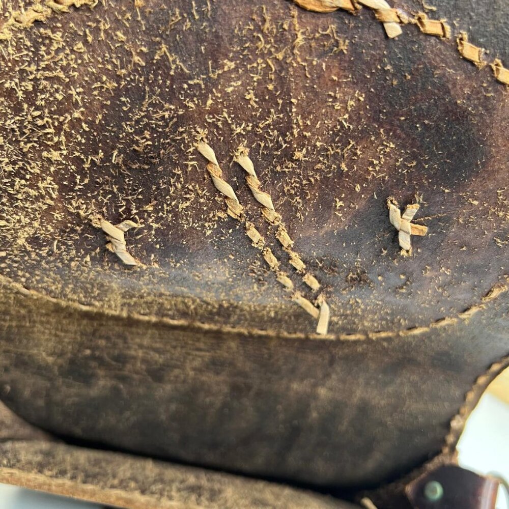 Vintage Hand Tooled Leather Crossbody Bag Brown Western Style Braided Strap - Picture 6 of 6
